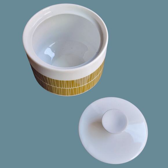 Vintage 1960s Mikasa Olive Green "Accent Contour 5584" Sugar Bowl - Picture 2 of 5